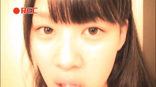 小笠原茉由 18歳 すっぴん自宅公開 Ogasawara Mayu