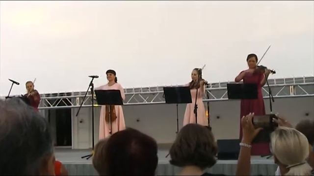 Весенние голоса, Ромео и Джульетта, Старый рояль смотреть онлайн