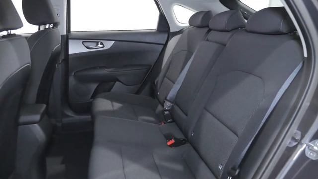 KIA CERATO S Platinum Graphite Auto Hatchback K034751 смотреть онлайн