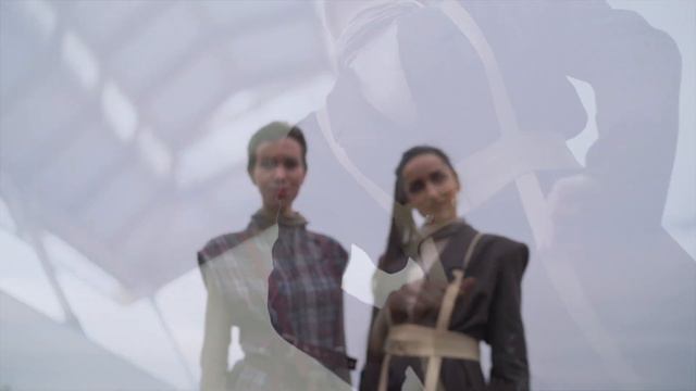 SHORTPARIS — Яблонный сад смотреть онлайн