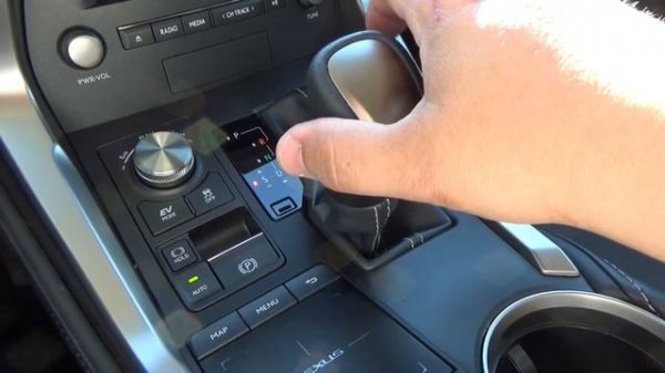 LEXUS NX300h F-IMPRESSION [2021] - TEST