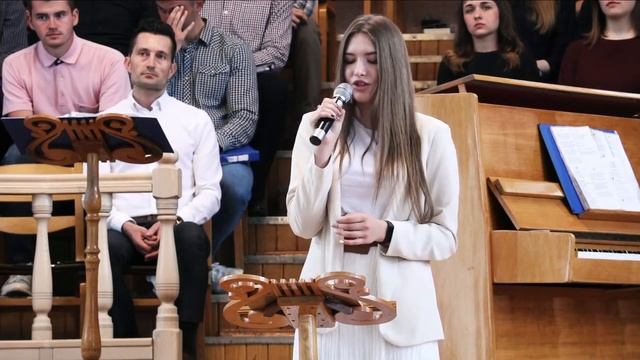 Стихотворение "Белое платье" смотреть онлайн