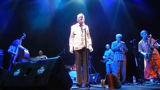 Аукцыон - Я стоял на углу двух главных улиц смотреть онлайн