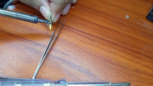 FH3 Cable Connector Replacement ( MMCX) смотреть онлайн