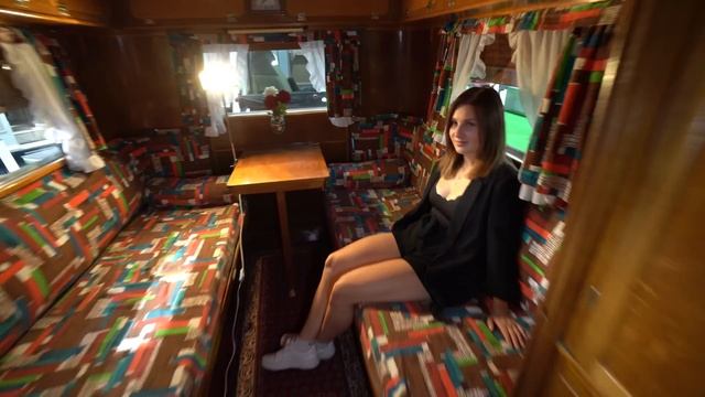 SELTSAMSTES Wohnmobil DER WELT: ? Notin Renault 1951. NIX FÜR SCHWACHE NERVEN!