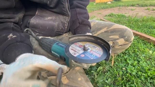 Меняем диск на болгарке - Как? смотреть онлайн
