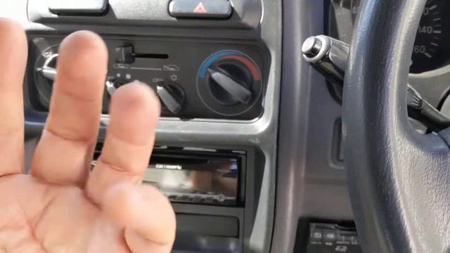 Pajero Mini / JR how to get to the radio to easily replace it. Removing the center console cover. смотреть онлайн