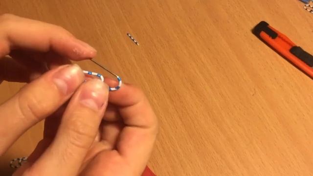 ?Как сделать серёжки из скрепок? смотреть онлайн