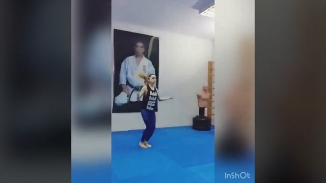 Прыжки на скакалке смотреть онлайн