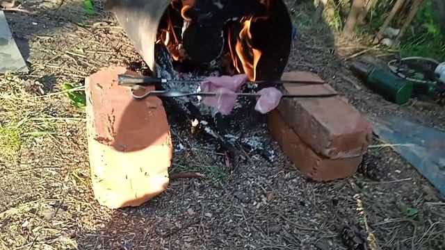 СО9. Мангал из газового балона