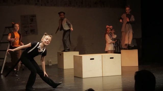 БРЫСЬ или ИСТОРИИ КОТА ФИЛОФЕЯ смотреть онлайн
