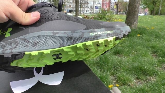 Under Armour Charged Bandit TR (3024186-102) Распаковка , Обзор + и - модели смотреть онлайн
