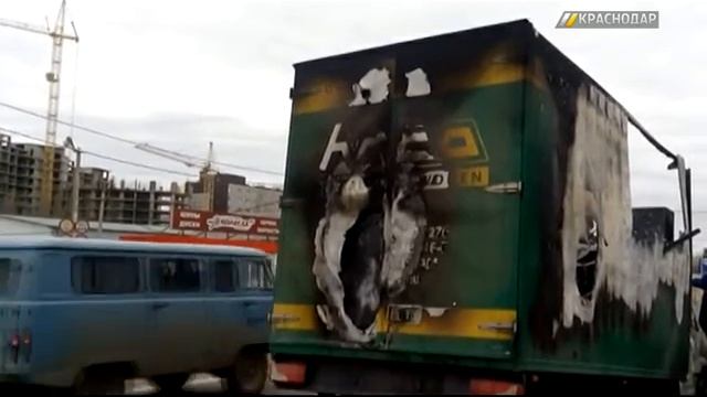 В Краснодаре сгорела «ГАЗель» смотреть онлайн