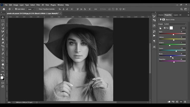 Turn Photos To Black and White in Photoshop - Photo Editing смотреть онлайн