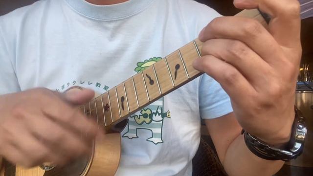 Baby Shark (Solo ukulele) смотреть онлайн
