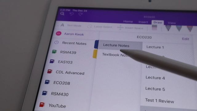 How I take notes on my iPad for college using OneNote (2020) смотреть онлайн