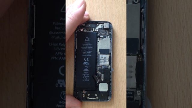 Проблема на Iphone 5,5s с микрофоном во время разговора смотреть онлайн