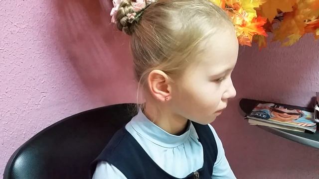ВЛОГ Апгрейд ушей. Прокололи и приодели. Ушла на больничный! смотреть онлайн