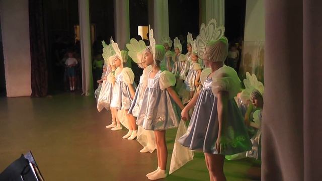 Ансамбль Улыбка 8 марта Псков 2017. Взгляд из за кулис смотреть онлайн