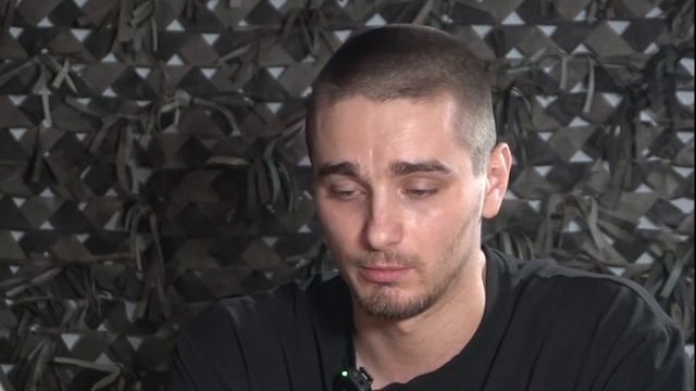 Пошёл воевать, чтобы не попасть под трибунал Роман — учитель физкультуры по образованию и контрактн смотреть онлайн