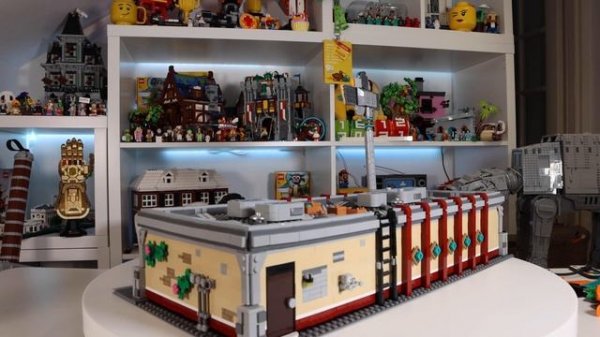 LEGO Bricklink Designer Program Retro Bowling Alley (910013) review