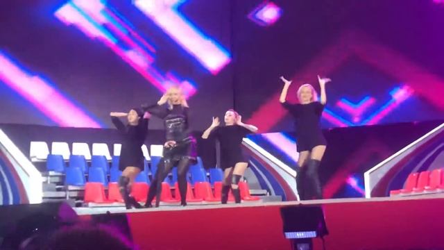 ПЕВИЦА ВАЛЕРИЯ