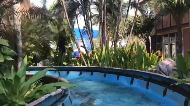 Сиам парк Бангкок. Водная горка смотреть онлайн