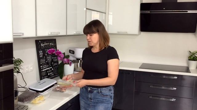 Незаменимый помощник на кухне - вакууматор Oberhof leere t15 смотреть онлайн