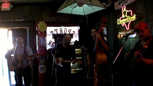 Cade Baccus w TJ - Good Hearted Woman - Players - 1-14-12 смотреть онлайн