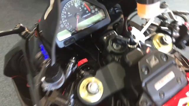 2007 Honda CBR1000RR Fireblade смотреть онлайн