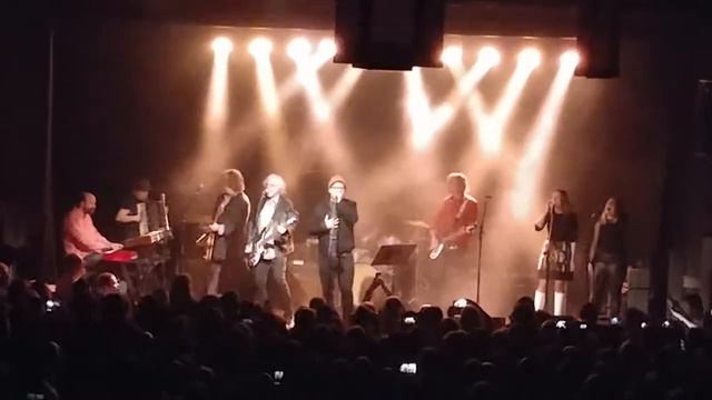 3/4 R.E.M. with Colin Meloy, Jenny Conlee, Kurt Bloch, & Josh Kantor - I Believe - 1/6/18 Portland смотреть онлайн