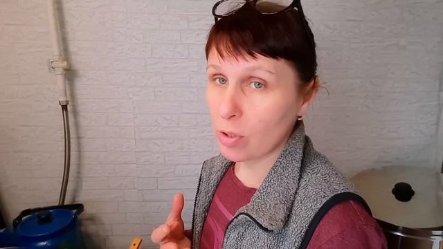 Наваристый кипяток и пироги с капустой!... смотреть онлайн