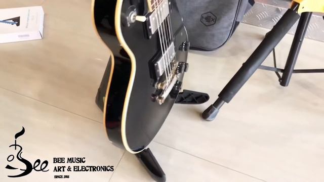 Guitto GGS-02 Aligator Guitar Stand
