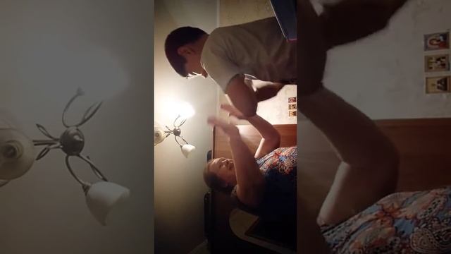 Как мы с бабушкой играем в ладушки смотреть онлайн