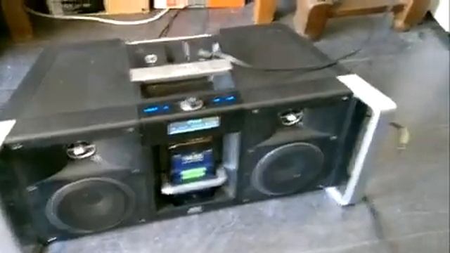 Pioneer STEEZ STZ-D10Z-r VS Altec Lansing iMT810 смотреть онлайн