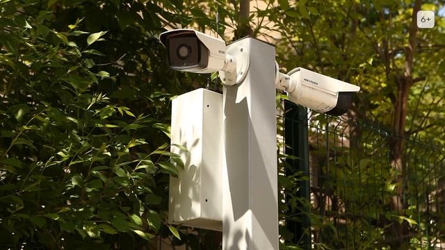 Smart Gate доступ по распознаванию с пропуском пожарных, скорой и полиции смотреть онлайн