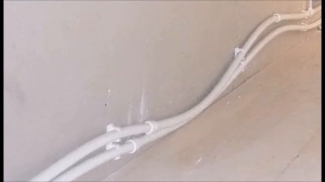 Квартирный водопровод. Из чего состоит. Как не допустить ошибок. Компенсатор гидроударов. смотреть онлайн