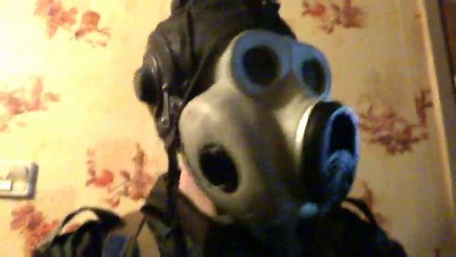 противогаз ПБФ, шлемофон и рюкзаk. Russian gas mask PBF, pilot helmut смотреть онлайн