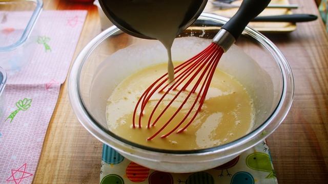 お菓子作り 簡単★苺とパイナップルのクラフティの作り方 ASMR Cooking смотреть онлайн