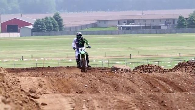 First Ride - 2012 Kawasaki KX450F - TransWorld MOTOcross смотреть онлайн