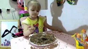 Истерика Невкусная гречка Очень вредный ребенок Bad Baby Видео для детей Маргарита обидела маму