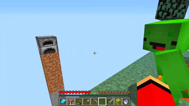 JJ And Mikey Got TRAPPED In SKY In Minecraft Maizen