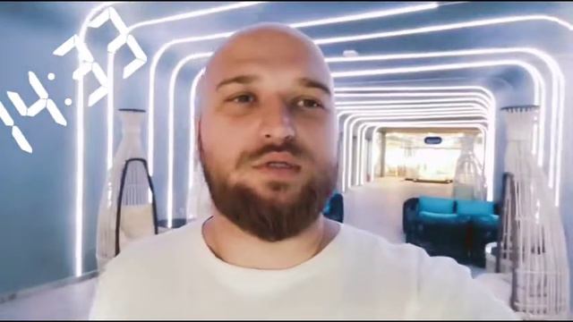 Утро начинается не с кофе ) смотреть онлайн