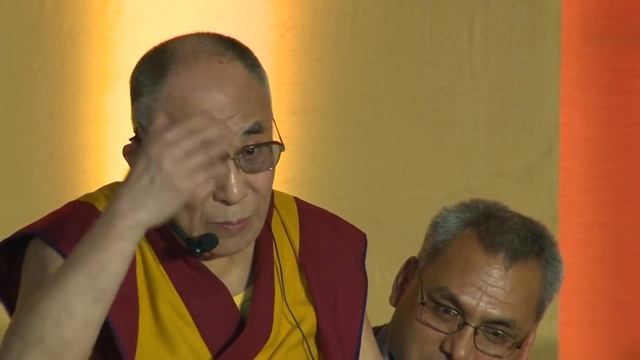Interactive Session with H.H. the Dalai Lama & Rev. Dada J.P. Vaswani, Hosted by Aamir Khan смотреть онлайн