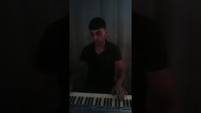 Aganamaz Cemilzade. Semkir - Duyerli.Молодой талантливый исполнитель играет очень красивую музыку. смотреть онлайн
