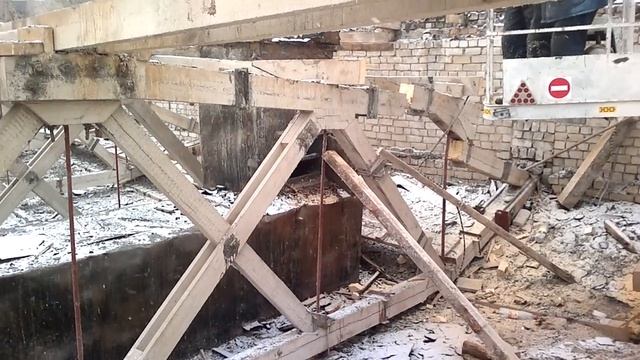 Работа ООО"Автотехмастер" Демонтаж крыши к/т АВАНГАРД г.Тольятти часть-2.2013-02-19 смотреть онлайн