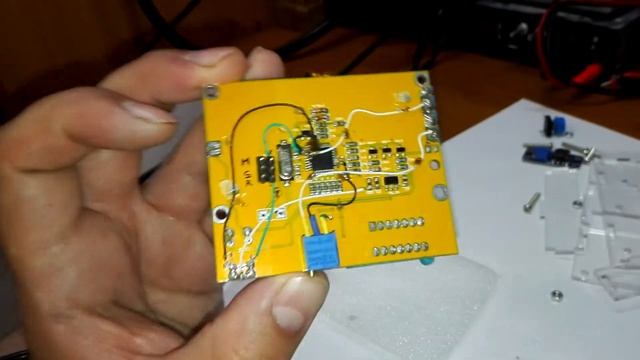 Доработка ESR Тестера LCR-T4(T3)NoStripGrid(Питание,энкодер,частотометр,вольтметр). смотреть онлайн