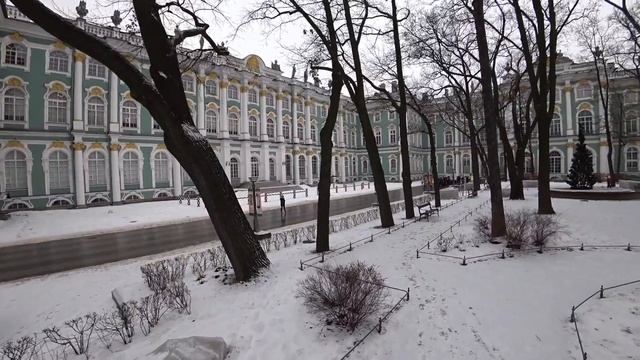 Санкт Петербург, Дворцовая площадь, Эрмитаж смотреть онлайн