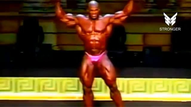 КОГДА ПЕРЕБОРШИЛ С ПРОТЕИНОМ // ГИГАНТЫ БОДИБИЛДИНГА смотреть онлайн