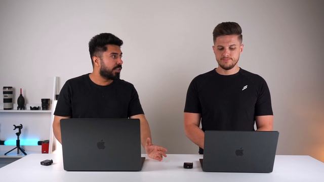Only Two inches? 14 vs 16 MacBook Pro M3 Pro смотреть онлайн